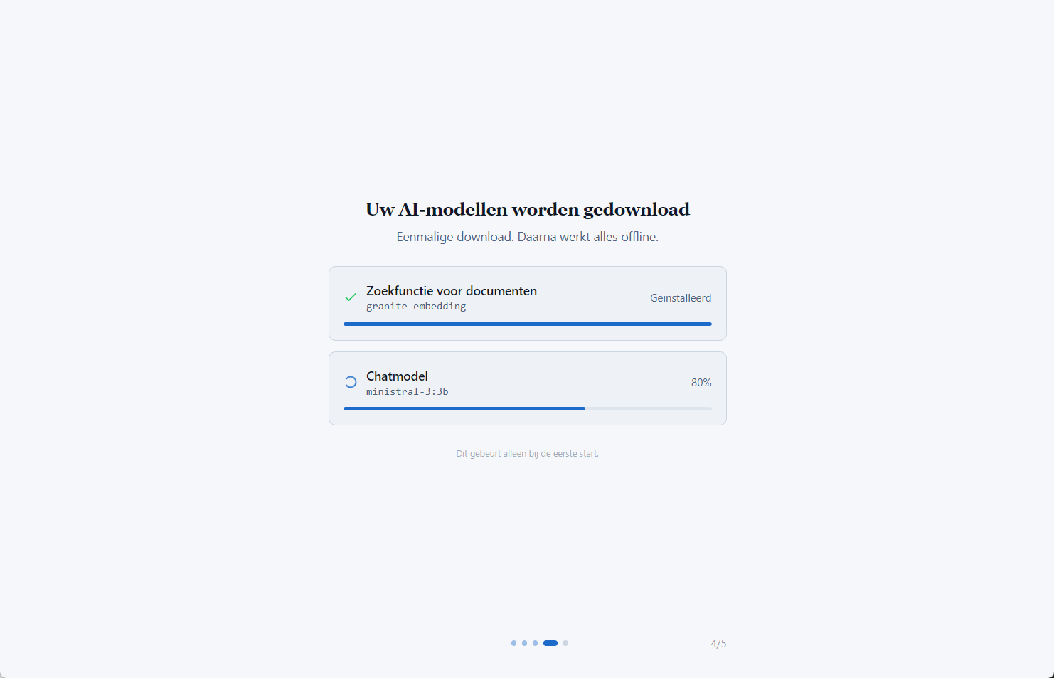 Twee modellen worden gedownload, het eerste is klaar en het tweede is bezig